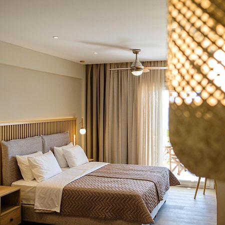 Elias & Vasili House Hotel Agios Georgios Pagon Luaran gambar