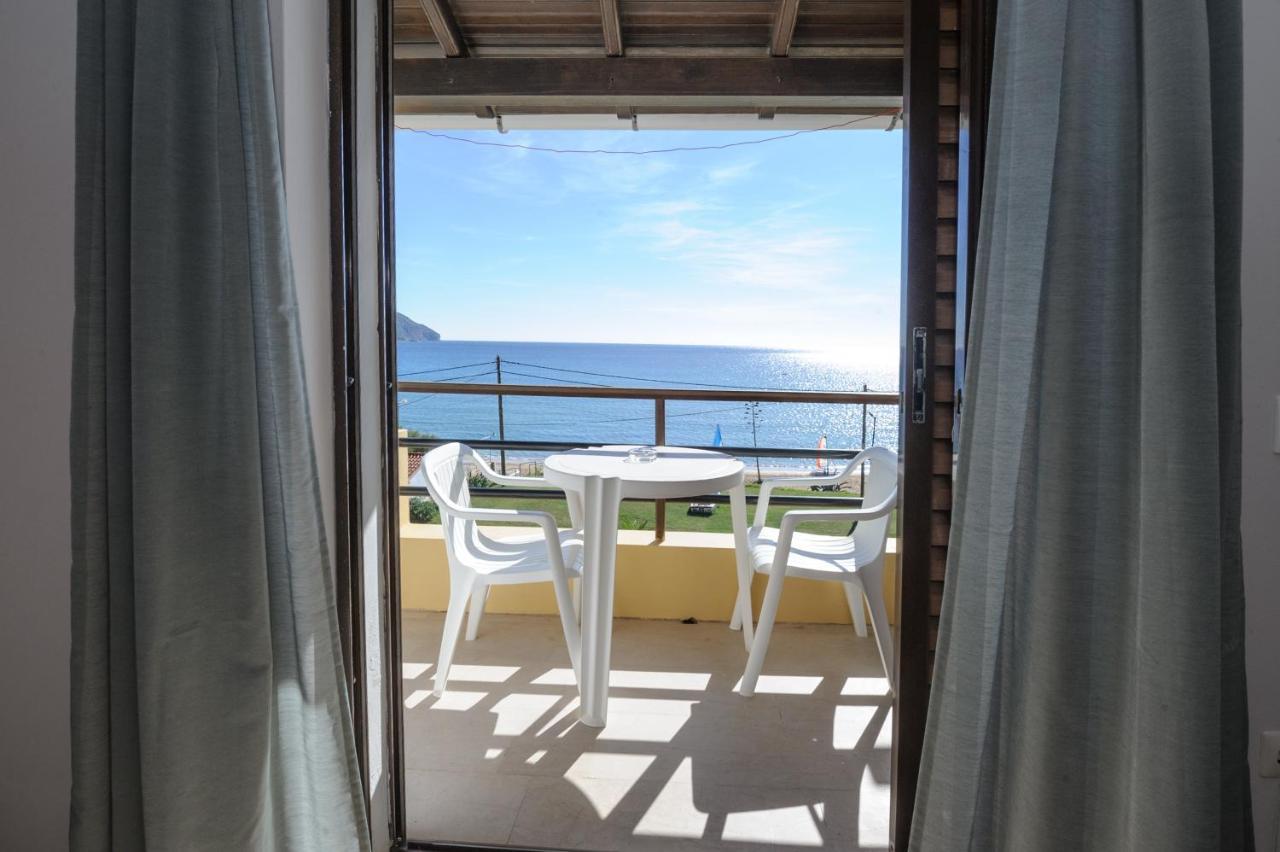 Elias & Vasili House Hotel Agios Georgios Pagon Luaran gambar
