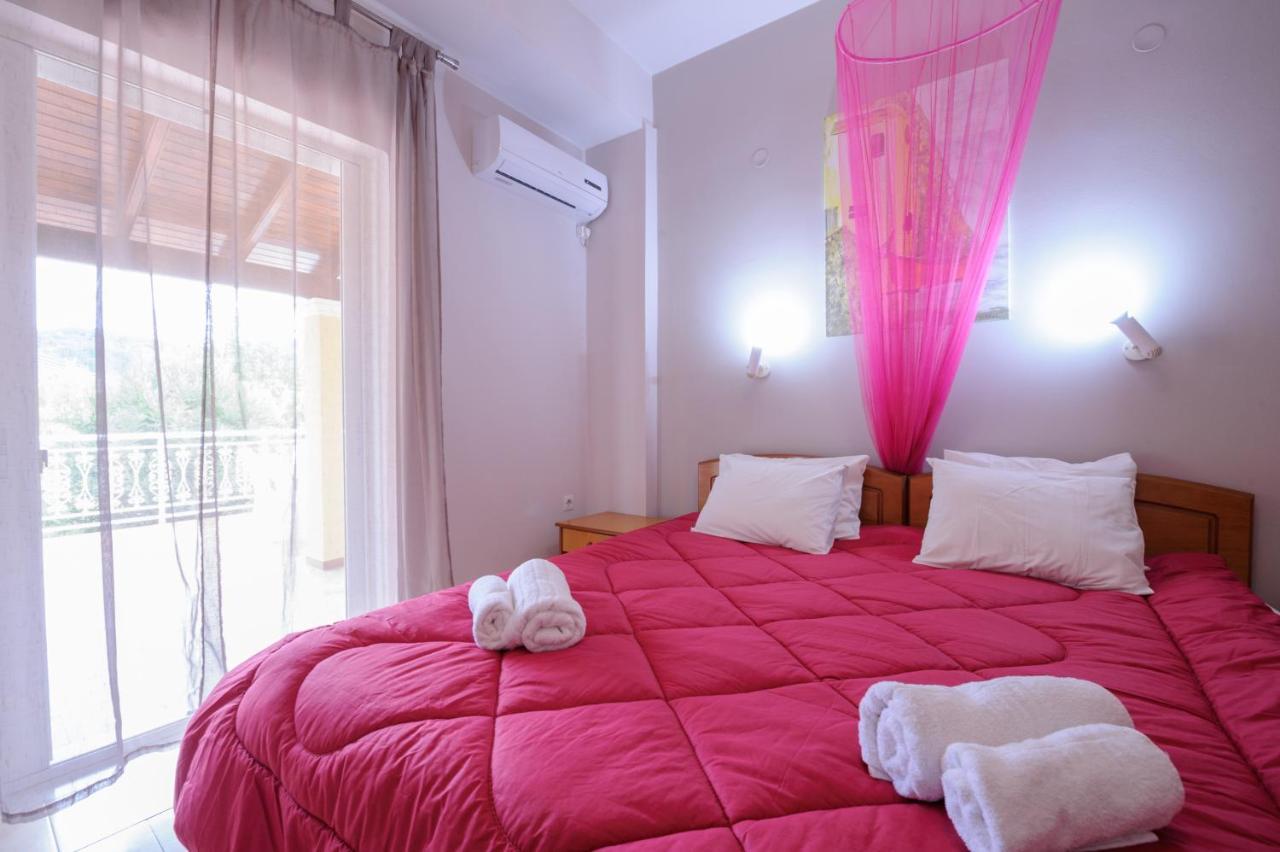 Elias & Vasili House Hotel Agios Georgios Pagon Luaran gambar