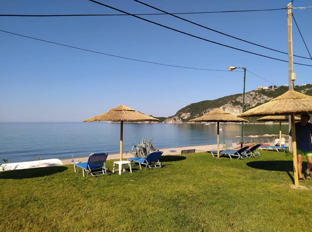 Elias & Vasili House Hotel Agios Georgios Pagon Luaran gambar