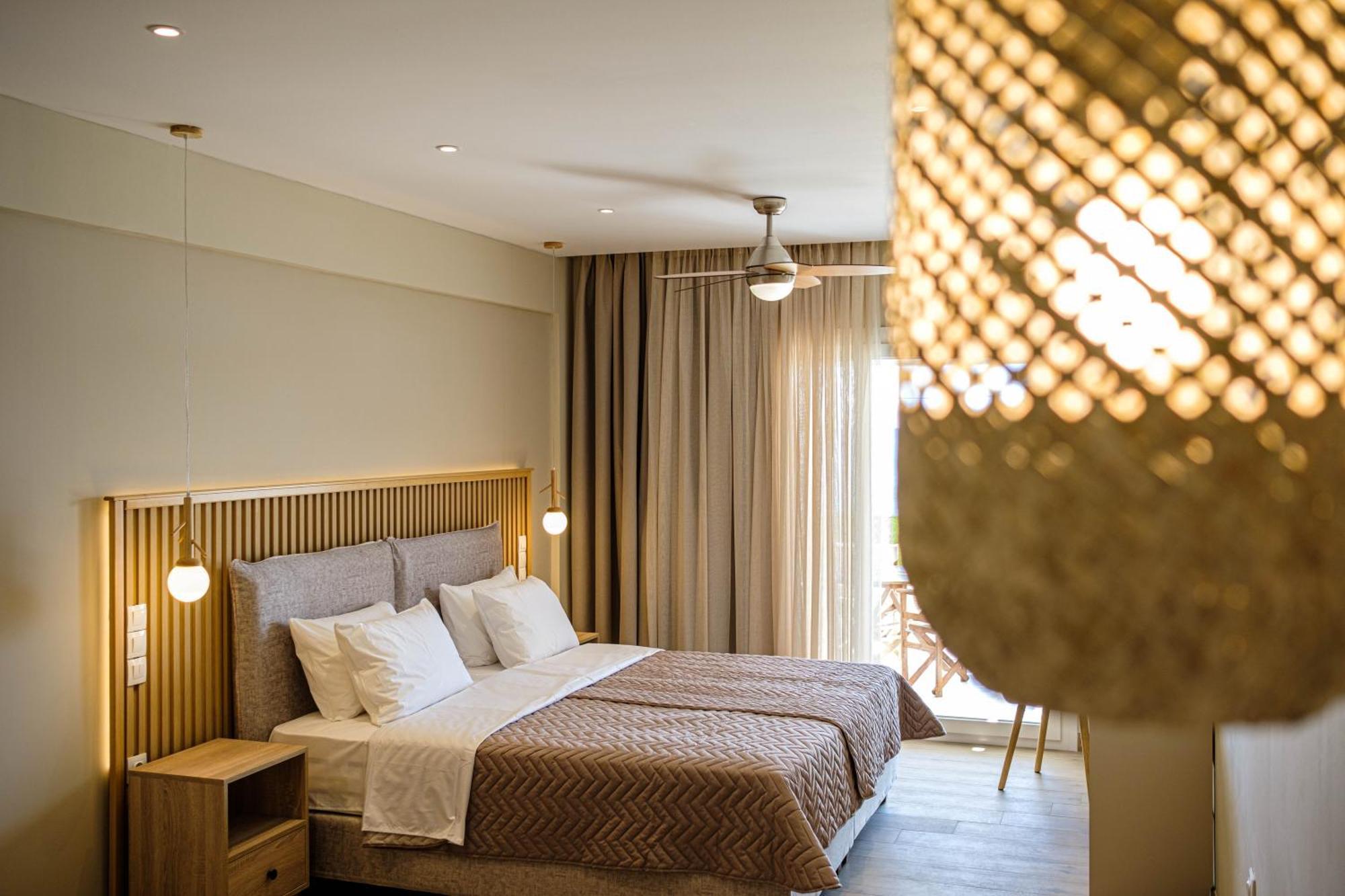 Elias & Vasili House Hotel Agios Georgios Pagon Luaran gambar