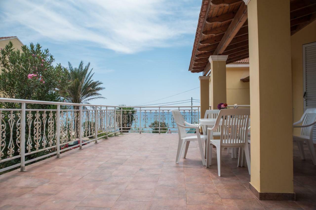 Elias & Vasili House Hotel Agios Georgios Pagon Luaran gambar